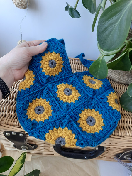 Crochet Sunflower Bag, Sunflower Tote, Market Bag, 4.jpg