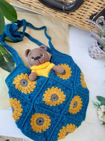 Crochet Sunflower Bag, Sunflower Tote, Market Bag,.jpg