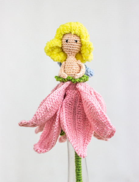 crochet flower.jpg