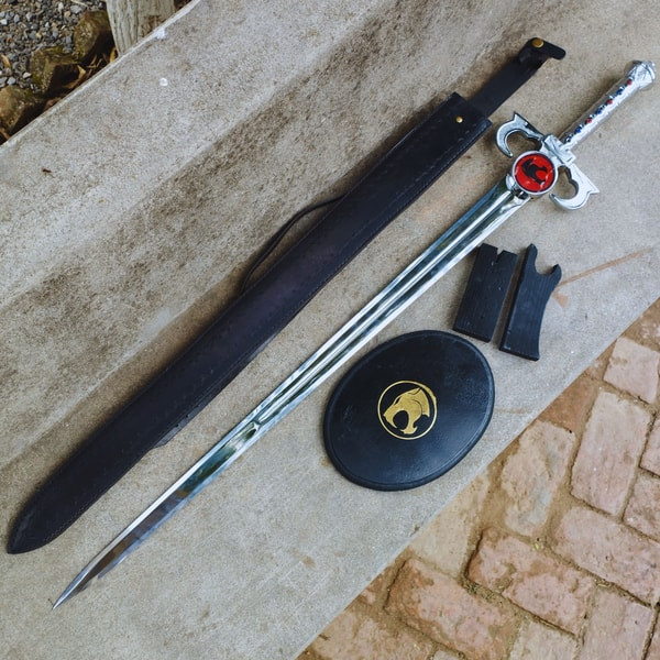 ThunderCATS-Sword-of-Omens-Lion-Replica-Gift-for-him-USA-Vanguard-Edition (7).jpg