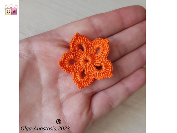 crochet_Simple_flower_pattern (2).jpg