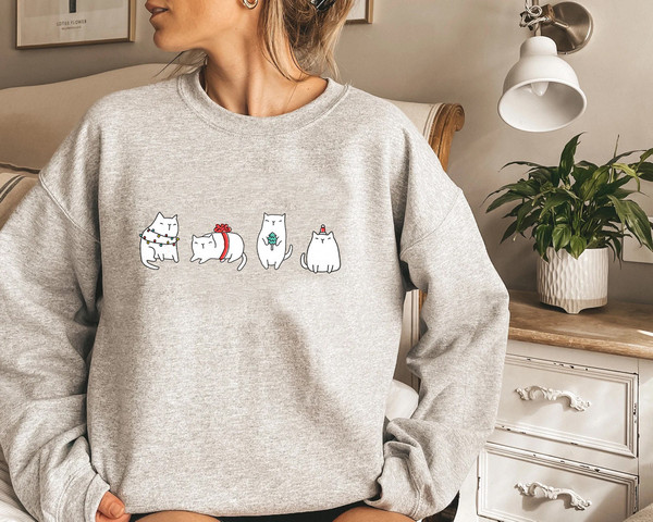 Cat Christmas Sweater Cat Shirts Vintage Kittens Cute Ugly Christmas Sweatshirt Retro Holiday Gifts Christmas Gift for Mom Cat Lover Gifts - 4.jpg