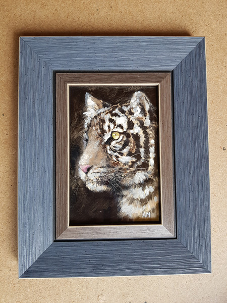 5 Small oil painting in a frame under glass - Tiger  5.9 - 3.9 in..jpg