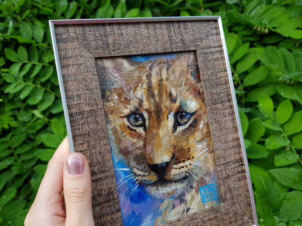 2 Small oil painting in a frame under glass - little lion 5.9 - 3.9 in (10-15cm)..jpg