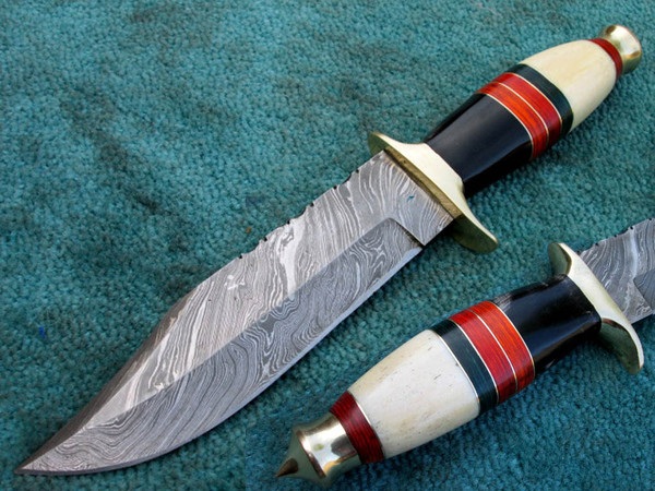 Damascus Hunting Knife.jpg