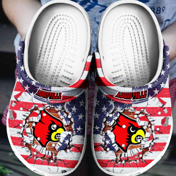 Louisville Cardinals Crocs Clog Shoes, Louisville Cardinals, Football Crocs, Sport Crocs, Sport and Team Crocs US7 EU39 | JuanGuzman