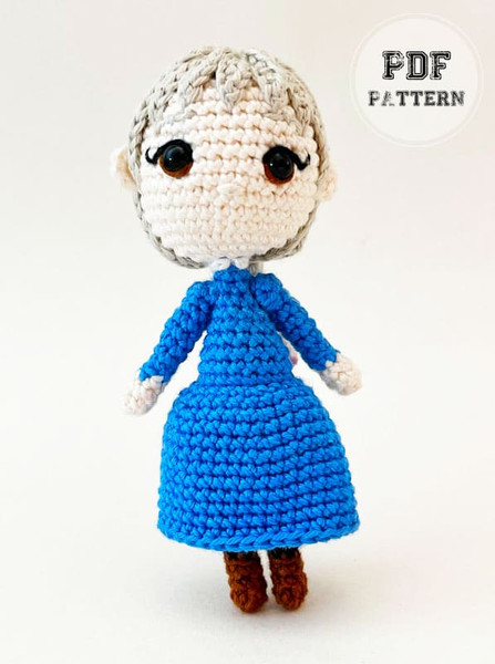 Sophie-in-Blue-Dress-Amigurumi-Free-Pattern-2.jpg