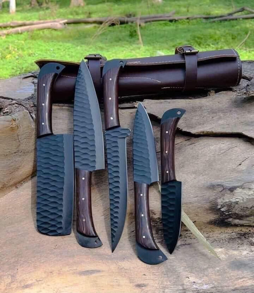 Damascus knives set