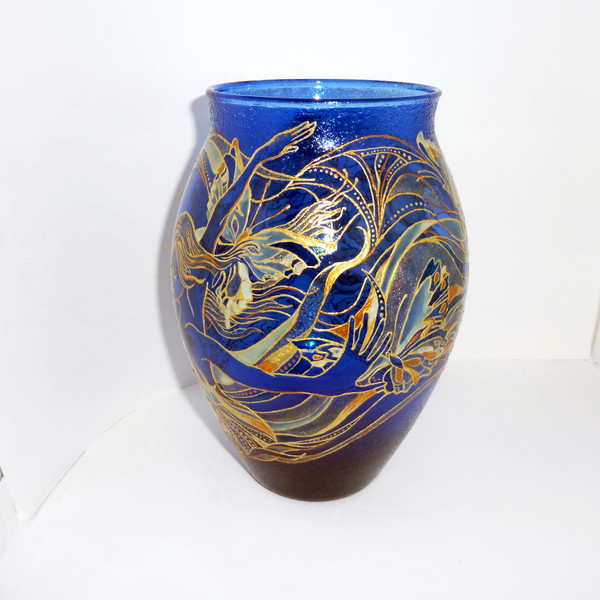 Cobalt blue hand painted vase. living collectibles  (13).jpg