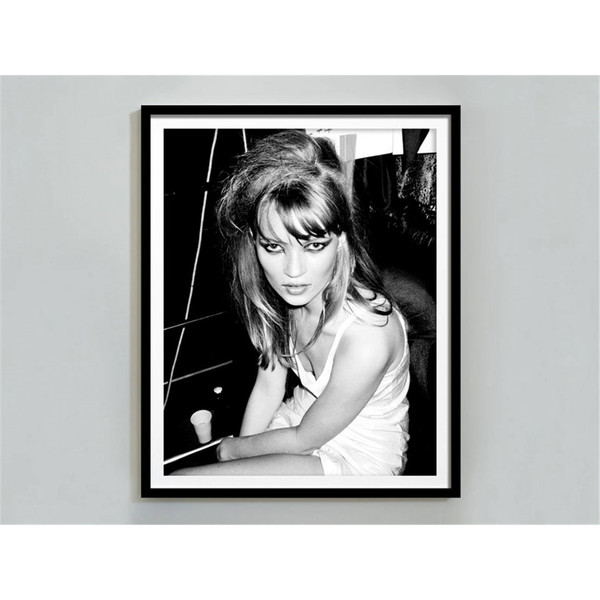 MR-482023193739-kate-moss-poster-black-and-white-fashion-print-vintage-photo-feminist-poster-kate-mos-print-wall-art-instant-download-room-decor.jpg