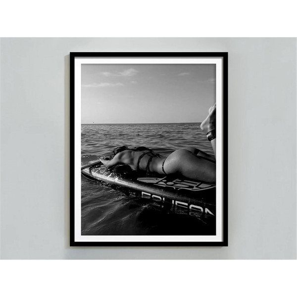 MR-482023194242-woman-surfing-in-hawaii-print-black-and-white-wall-art-beach-photography-vintage-surf-poster-beach-house-decor-summer-poster-printable.jpg