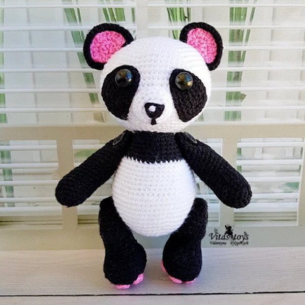 crochet Cute Panda.png