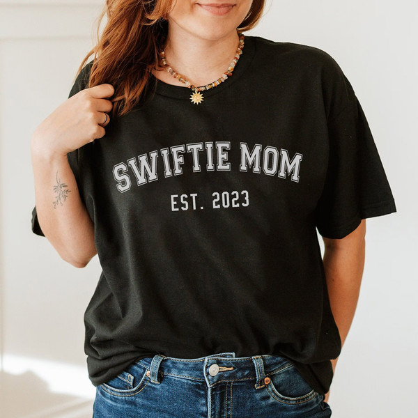 Custom Swiftie Mom Est 2023 Sweatshirt Mothers Day Gifts, Mama T-Shirt, LongSleeve, Hoodie - 4.jpg