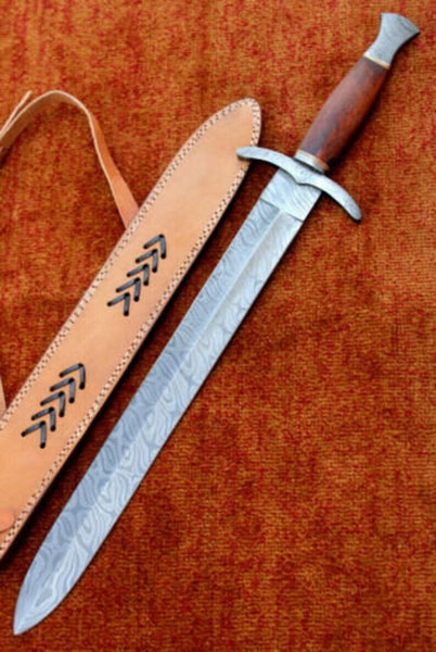 Damascus-Steel-Viking-Sword-with-Rosewood-Mastery-Perfect-Christmas-Gift-for-History-Buffs (1).jpg