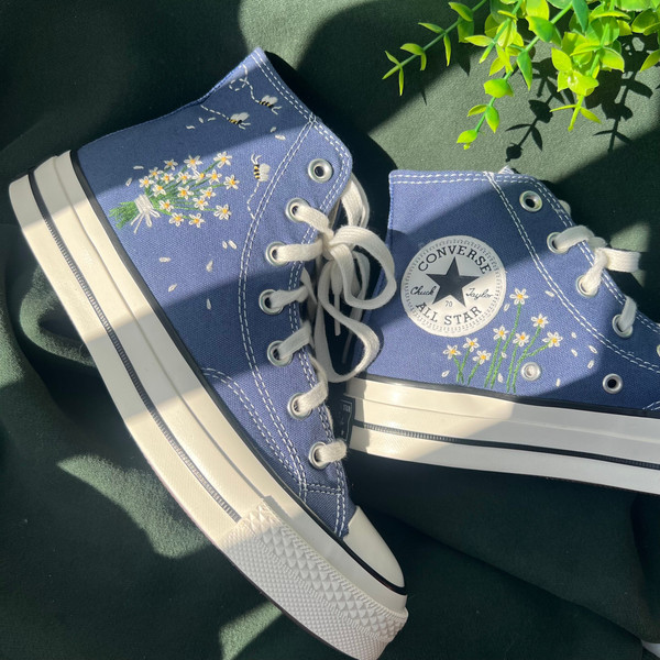 Embroidered Converse Chuck Taylors 1970s Custom Converse White Chrysanthemum Bouquet And Bees Embroidered Logo Chrysanthemum Garden - 3.jpg