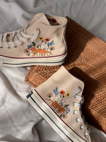 Embroidered Converse High TopsCustom Converse PetFloral ConverseEmbroidered ConverseGarden Of Sunflowers And Daisies And LizardsGifts - 7.jpg