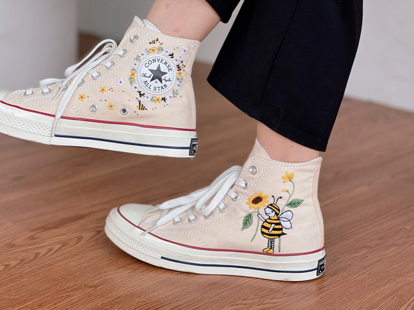 Embroidered ConverseBees ConverseConverse High Tops Bees And FlowersEmbroidered Sneakers Daisies And SunflowersBee Embroidery Design - 6.jpg
