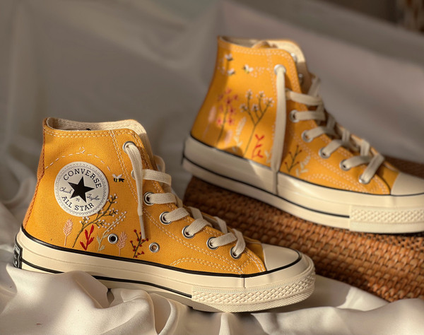 Embroidered ConverseFloral ConverseCustom Converse Colorful Bees And Flower GardenCustom Logo Converse Chuck Taylors 1970sGift For Her - 2.jpg