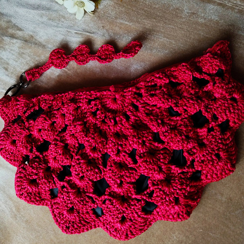 a crochet half circle bag pattern