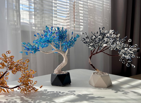 Bicolour-bonsai-tree-sculpture.jpeg