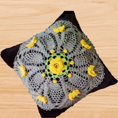 A crochet round doily pattern