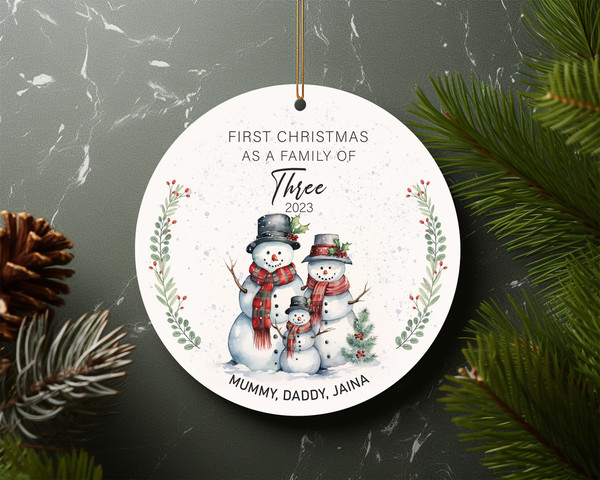 Personalised First Christmas As A Family Of Three Snowman Ceramic Ornament Home Decor Christmas Round Ornament - 6.jpg