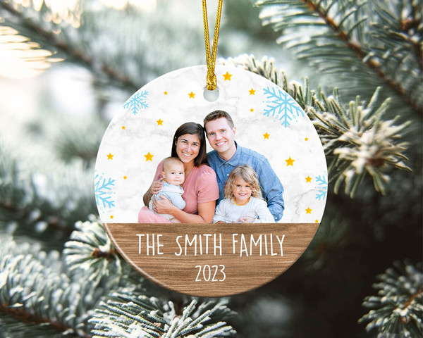 Custom Family Ornament, Custom Photo Ornament, Family Portrait Ornament, Family Photo Ornament, 2023 Christmas Ornament, Family Picture Gift - 3.jpg