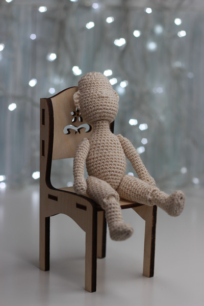 doll crochet pattern  (12).JPG