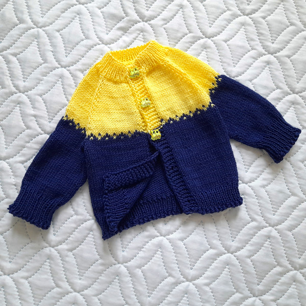 Create the Perfect Baby Cardigan with Easy Knitting Pattern - Inspire ...