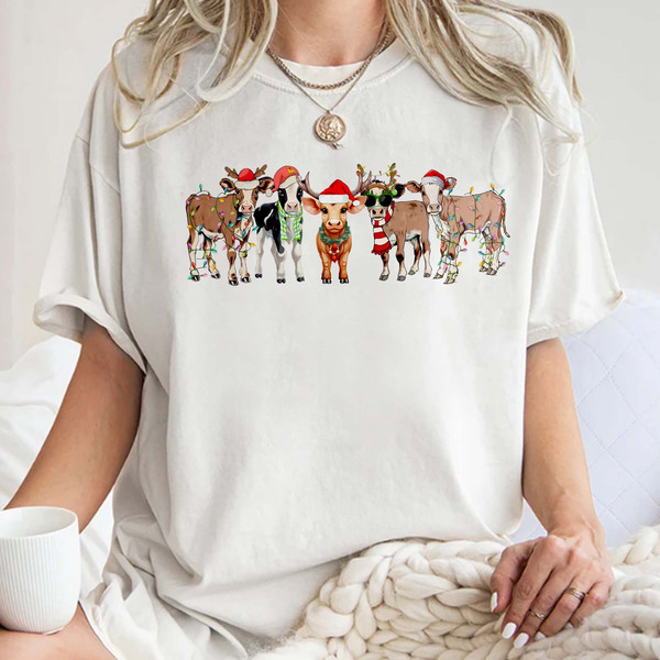 Сute Christmas Cows, Christmas Heifer, Mooey Christmas, Funny Christmas Highland Cow Gift Unisex T Shirt Sweatshirt Hoodie 1.jpg