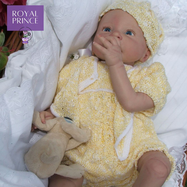 Royal Prince Baby Knitting Pattern (10).jpg