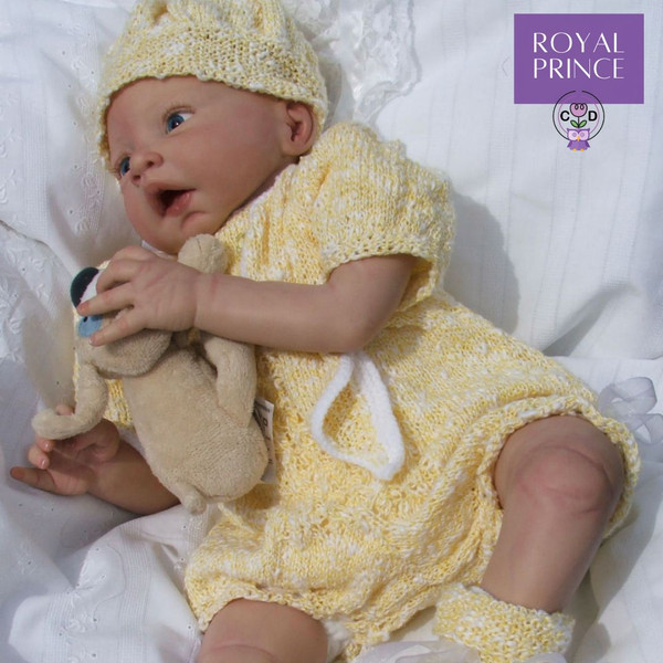 Royal Prince Baby Knitting Pattern (7).jpg