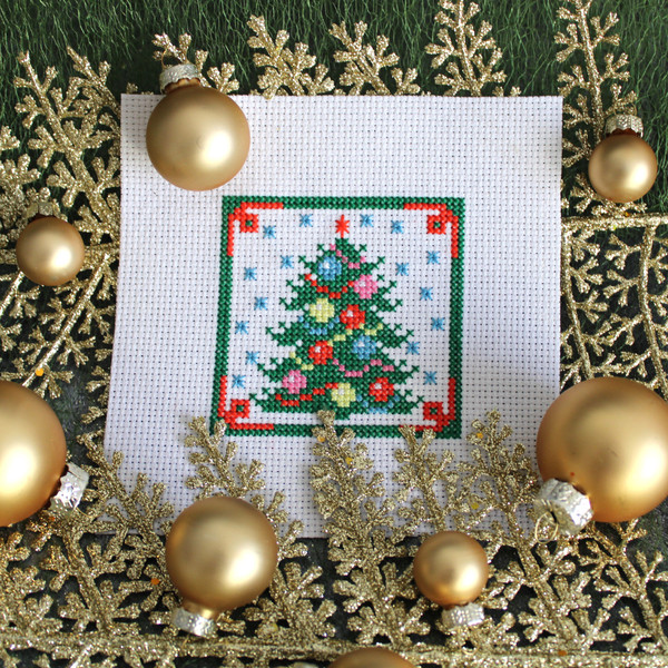Cross stitch pattern Christmas (1).png