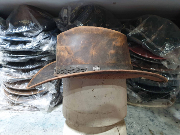 Rodeo Waxed Leather Hat (4).jpg