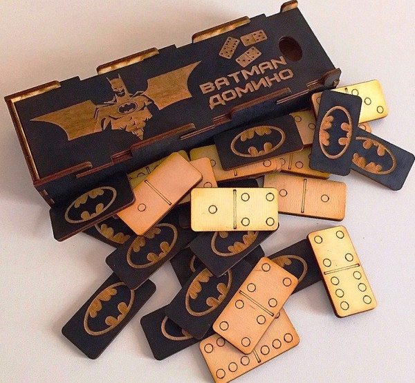 The-domino-cards-batman-symbol.jpg
