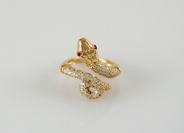 snake-yellowgold-ring-ruby-diamonds-valentinsjewellery-4.jpg