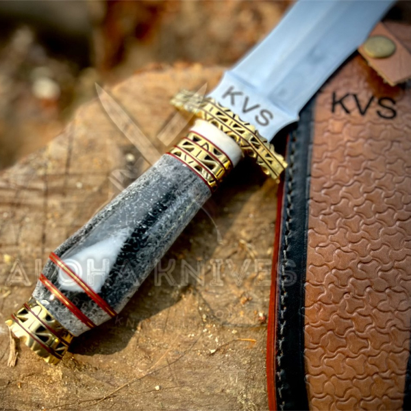 handmade-custom-dagger-with-resin-handle (3).jpeg
