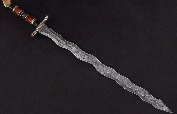 Unlocking_the_Power_of_the_Medieval_Viking_Sword_A_Comprehensive_Guide_to_Viking_Swords_and_Their_Fascinating_History (7).jpg