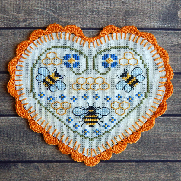 Honey_Heart-cross-stitch-pattern.JPG