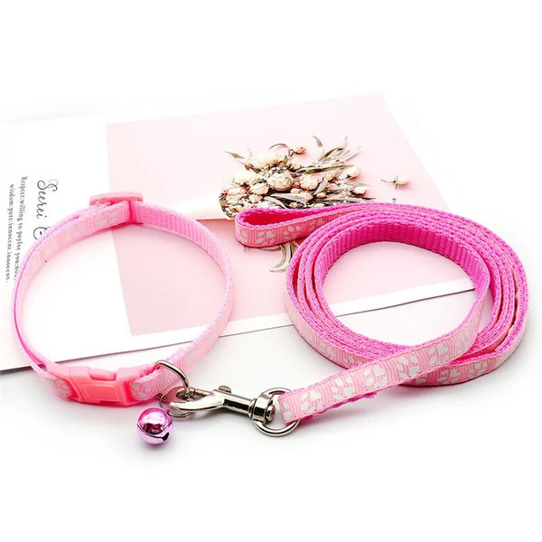 Qt5hCute-Dog-Paw-Print-Pet-Traction-Rope-Puppy-Collar-Set-Multiple-Colors-Adjustable-Puppy-Cat-Accessories.jpg