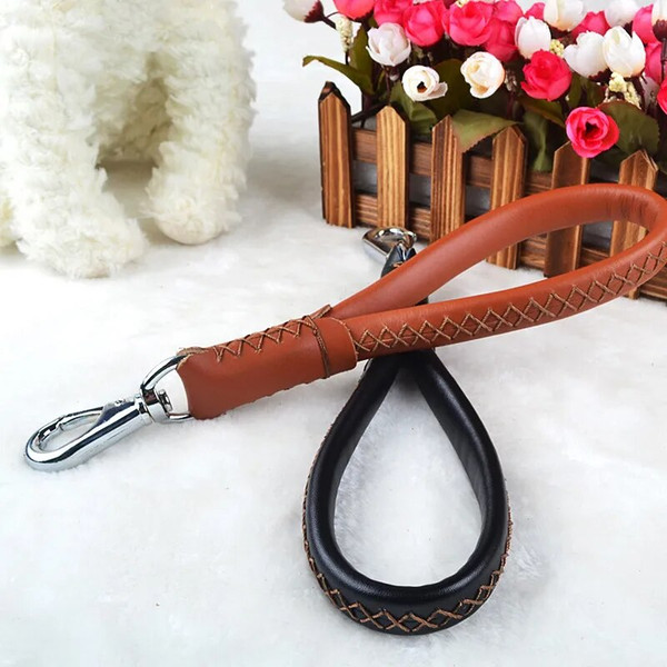ixQI1PC-New-Leather-Dog-Collars-And-Leashes-High-Quality-Short-Pet-Leash-Belt-Traction-Rope-For.jpg