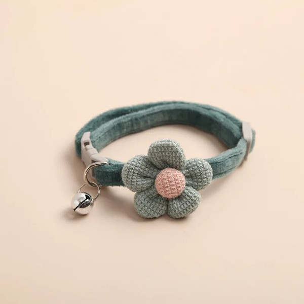 o0UrLovely-Cat-Collar-Adjustable-Cartoon-Style-Soft-Plush-Flower-Collar-with-Bell-Kitten-Necklace-Small-Dog.jpg