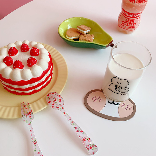 1p1OCreative-Cute-Table-Placemat-Waterproof-Heat-Insulation-Non-Slip-Bowl-Pad-Cartoon-Milk-coffee-Water-Coasters.jpg