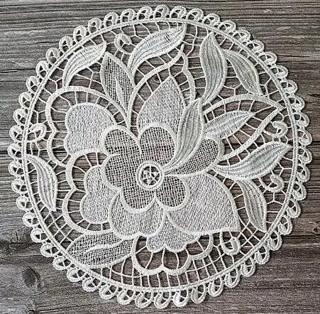 JWz1NEW-round-Lace-flower-embroidery-placemat-kitchen-wedding-Christmas-table-place-mat-cloth-doily-Table-decoration.jpg