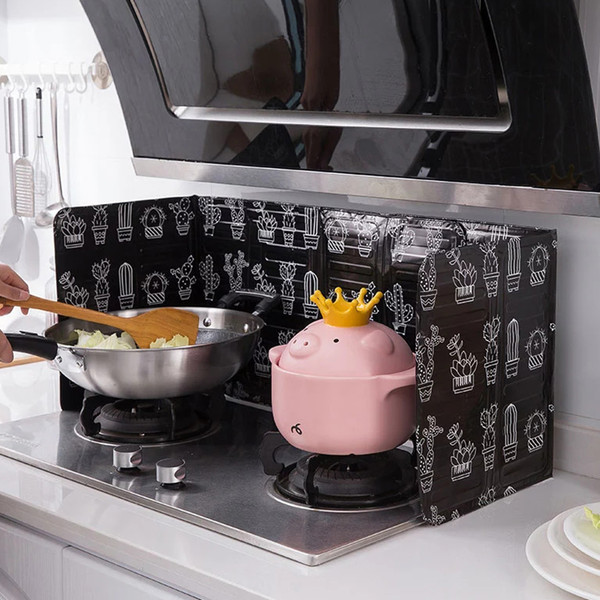 QdhvAluminum-Foldable-Kitchen-Gas-Stove-Baffle-Plate-Kitchen-Frying-Pan-Oil-Splash-Protection-Screen-Opvouwbare-Keuken.jpg