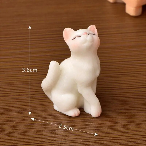 ay0nCute-Figurines-Miniature-Cartoon-Animal-Cat-Resin-Ornament-Micro-Landscape-Kawaii-Desk-Accessories-For-Decoration-Home.jpg