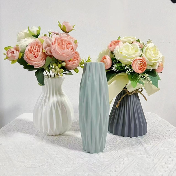 7uyyPlastic-Flower-Vase-Imitation-Ceramic-White-Flower-Pot-Basket-Nordic-Home-Living-Room-Decoration-Ornament-Flower.jpg