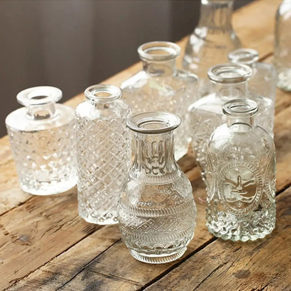 sql1INS-Mini-Wedding-Glass-Flower-Vase-Embossed-Retro-Transparent-Hydroponics-Plant-Vase-Desktop-Ornaments-Home-Decoration.jpg