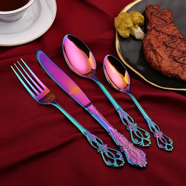 vnSCGolden-Stainless-Steel-Cutlery-Set-Luxury-Complete-Dinnerware-Set-Royal-Spoon-Forks-European-Gift-Box-Retro.jpg