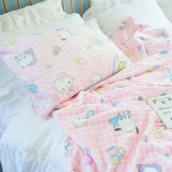 qgK1Japanese-Anime-Flannel-Blanket-Warm-Winter-Blanket-Bedspread-Cover-on-the-Bed-Pillowcase-Nap-Blanket-Machine.jpg